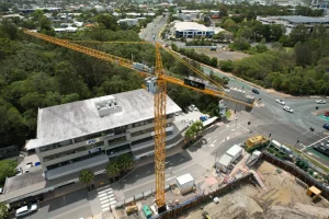 tower crane hire sunshine coast maroochydore city centre